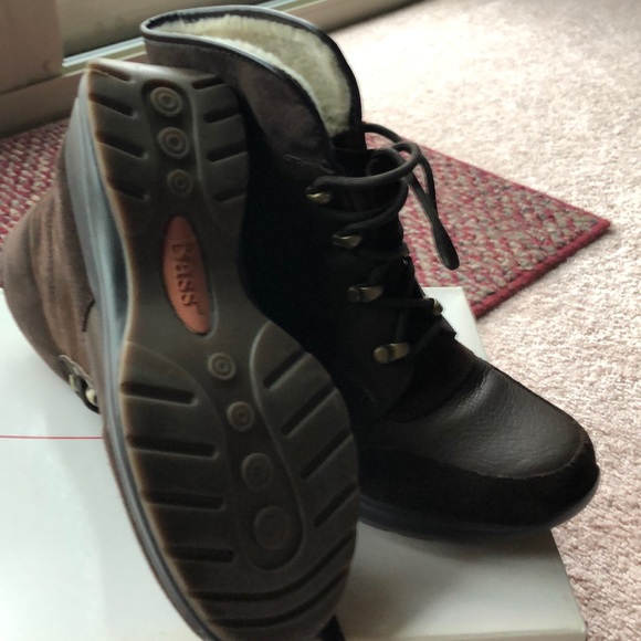 Boots - Picture 2 of 2